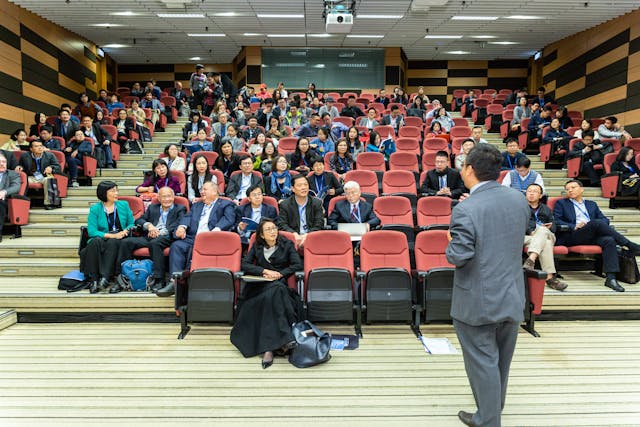 Ilmu Komunikasi Unsia